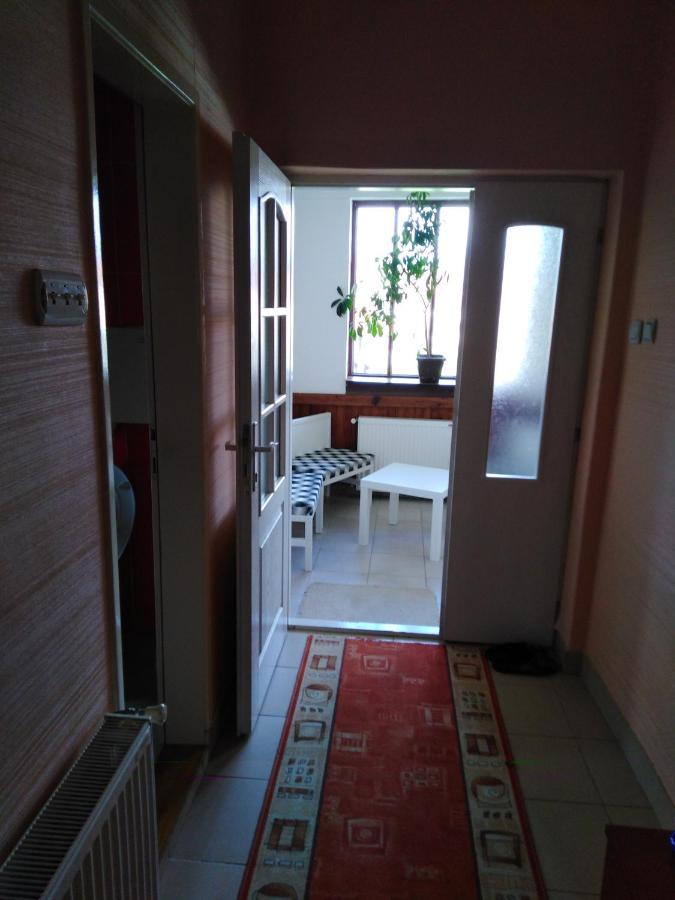 Mala Basta Apartment บายินา บาชตา ภายนอก รูปภาพ